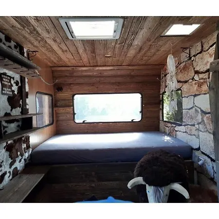 Semesterbostad Caravan Cabin Modern Retreat *
