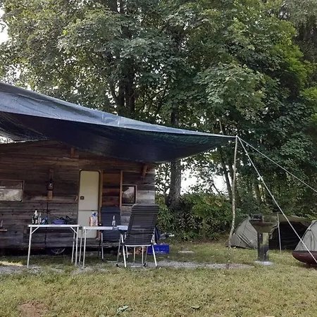 Caravan Cabin Modern Retreat Semesterbostad